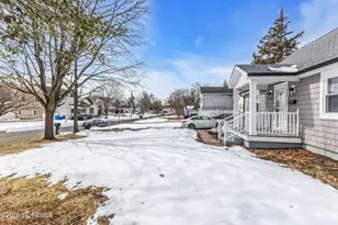 15 Pica Pl, Tinton Falls, NJ 07724 - Photo 6