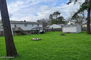 211 Mohawk Trail, Browns Mills, NJ 08015 - Photo 40