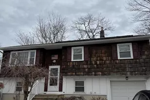 953 Neptune Ave, Beachwood, NJ 08722 - Photo 1