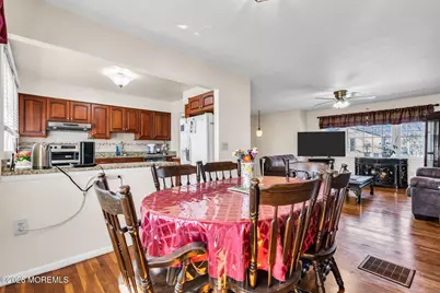 953 Neptune Avenue, Beachwood, NJ 08722 - Photo 12