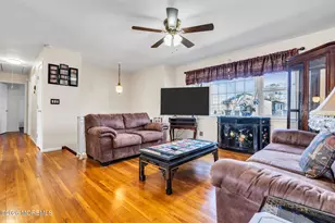 953 Neptune Ave, Beachwood, NJ 08722 - Photo 10