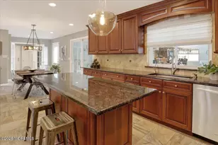 159 Oakland Mills Rd, Manalapan Township, NJ 07726 - Photo 14