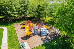 35 Harbor Bay Cir, Laurence Harbor, NJ 08879 - Photo 38