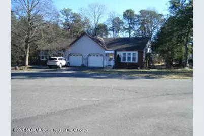 4 Oxford Place #A, Whiting, NJ 08759 - Photo 1