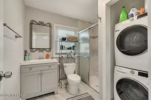 431 S Laurel Ave, Hazlet Township, NJ 07734 - Photo 14