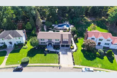 20 Jackie Drive, Morganville, NJ 07751 - Photo 4