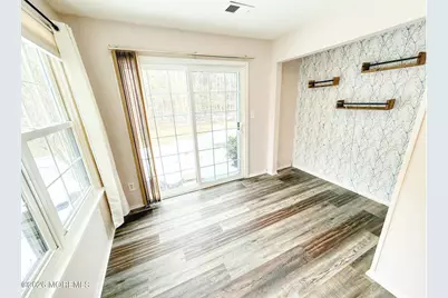 133 Frontier Way, Tinton Falls, NJ 07753 - Photo 4