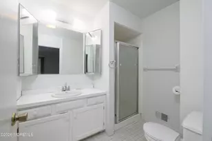 8 Beverly Ct, Tinton Falls, NJ 07724 - Photo 32