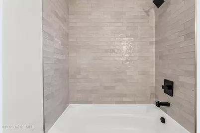 201 Manchester Avenue, Lanoka Harbor, NJ 08734 - Photo 26