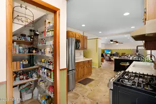 60 Sunset Dr, Howell Township, NJ 07731 - Photo 12