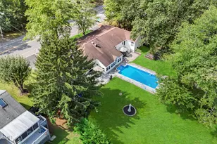 742 W Commodore Blvd, Jackson, NJ 08527 - Photo 2