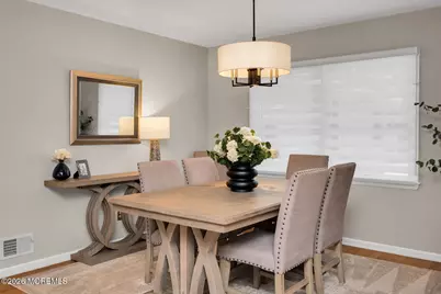 749 Park Avenue, Belford, NJ 07718 - Photo 38