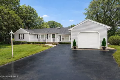 749 Park Avenue, Belford, NJ 07718 - Photo 46