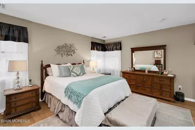 749 Park Avenue, Belford, NJ 07718 - Photo 42