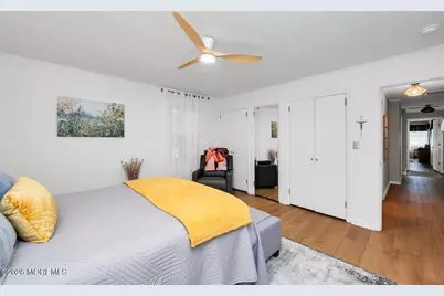 749 Park Avenue, Belford, NJ 07718 - Photo 16