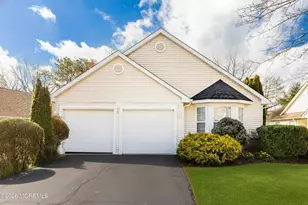 14 Oakmont Rd, Lakewood, NJ 08701 - Photo 2