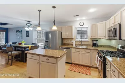 14 Oakmont Road, Lakewood, NJ 08701 - Photo 12