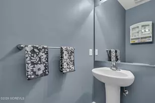 81 N Locust Ave, Marlton, NJ 08053 - Photo 34