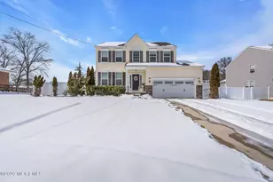 81 N Locust Ave, Marlton, NJ 08053 - Photo 4