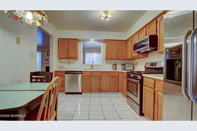 104 Wellington Court #1-4, Manalapan Township, NJ 07726 - Photo 18