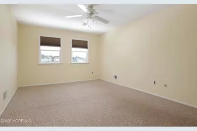 37 Amy Court, Brick, NJ 08724 - Photo 12