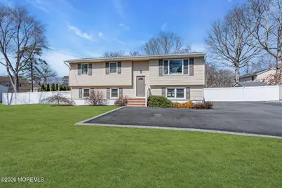 725 Commonwealth Boulevard, Toms River Township, NJ 08757 - Photo 6