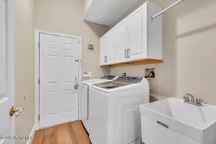 19 Carleton Dr, Freehold, NJ 07728 - Photo 26