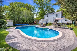 416 Roosevelt Ave, Oakhurst, NJ 07755 - Photo 1