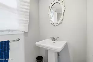 416 Roosevelt Ave, Oakhurst, NJ 07755 - Photo 14