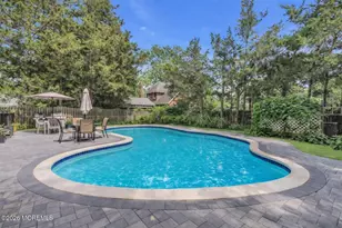 416 Roosevelt Ave, Oakhurst, NJ 07755 - Photo 28