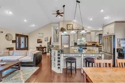 607 Wildwood Road, Allenhurst, NJ 07711 - Photo 6