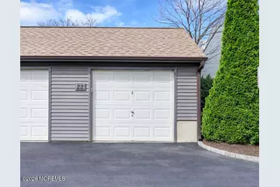 22 Claremont Court, Red Bank, NJ 07701 - Photo 18