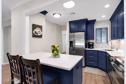 22 Claremont Court, Red Bank, NJ 07701 - Photo 4