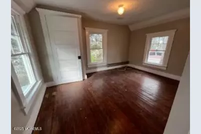 327 Mantoloking Road, Brick, NJ 08723 - Photo 4