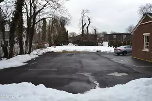 80 Court St, Freehold, NJ 07728 - Photo 28