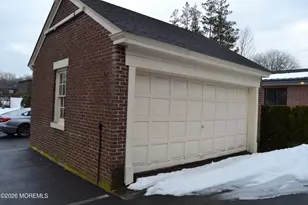 80 Court St, Freehold, NJ 07728 - Photo 30