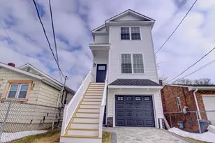 77 Shore Blvd, Keansburg, NJ 07734 - Photo 2