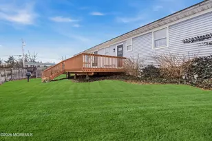 1041 Mulberry Pl, Toms River Township, NJ 08753 - Photo 20