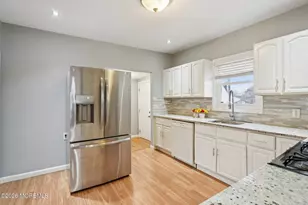 652 Park Ave, Burlington, NJ 08016 - Photo 22