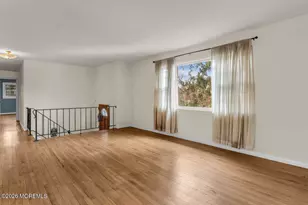 88 Lynn Ct, Belford, NJ 07718 - Photo 4