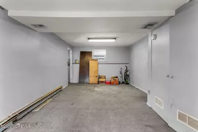 88 Lynn Court, Belford, NJ 07718 - Photo 20