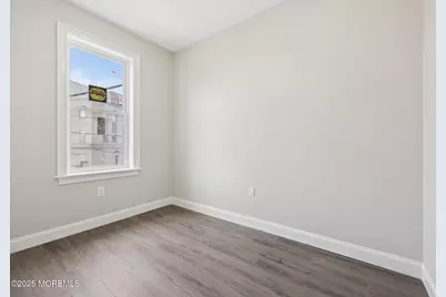 3136 Summit Avenue #2nd Floor, Union City, NJ 07087 - Photo 10