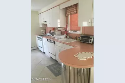 4 Brunswick Place, Point Pleasant Beach, NJ 08742 - Photo 8