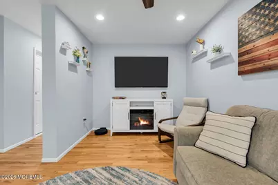 81 Village Green Way, Hazlet Township, NJ 07730 - Photo 4