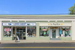 7 W River Rd, Rumson, NJ 07760 - Photo 1