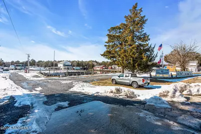 367 S Green Street, Tuckerton, NJ 08087 - Photo 36