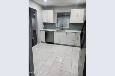 1 Upperbrook Court, Sayreville, NJ 08859 - Photo 10