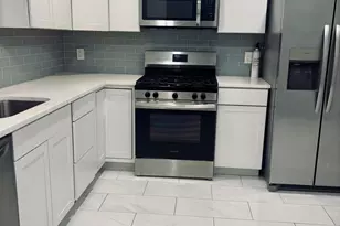 1 Upperbrook Ct, Sayreville, NJ 08859 - Photo 4