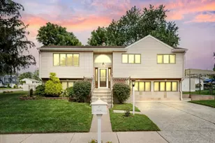 1 Alfred Ct, Neptune Township, NJ 07753 - Photo 2