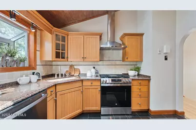 1 Alfred Court, Neptune Township, NJ 07753 - Photo 14